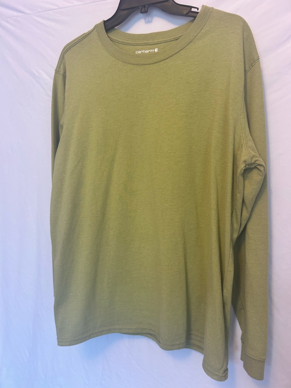 Carhartt Green Long-Sleeve Crew Tee Size Large Loose fit.